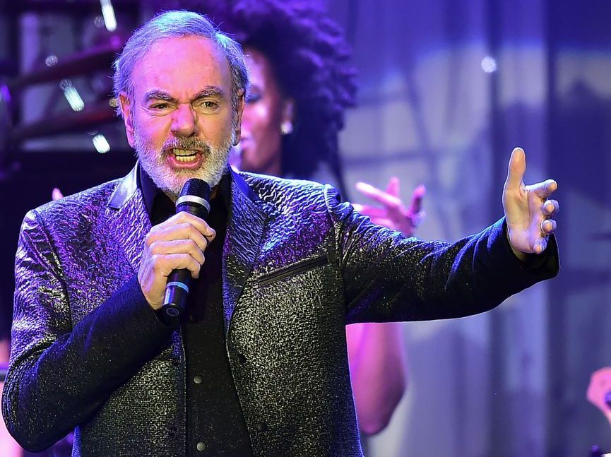 Neil Diamond reveals truth behind 'Sweet Caroline' lyrics