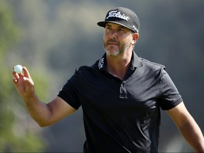 Scott Piercy of the United States acknowledges the crowd on the second hole during the second round of the Genesis Invitational on Feb. 14, 2020 in Pacific Palisades, Calif. (Katelyn Mulcahy/Getty Images)