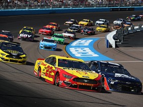 Joey Logano and Alex Bowman lead during the NASCAR Cup Series FanShield 500 at Phoenix Raceway on March 8, 2020 in Avondale, Arizona. (Christian Petersen/Getty Images)