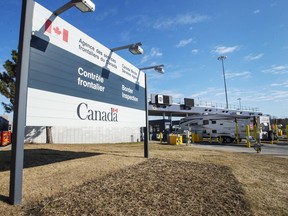 The Canadian border crossing is seen n Lacolle, Que. on Wednesday, March 18, 2020.