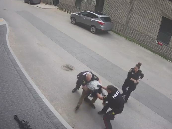 Winnipeg Police Defend Kneeing, Kicking Indigenous Suspect During ...