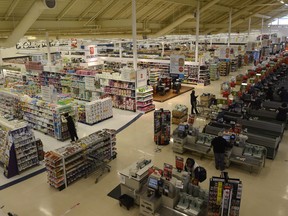 Shoppers are seen in a Loblaws in Montreal on Monday, March 9, 2015.