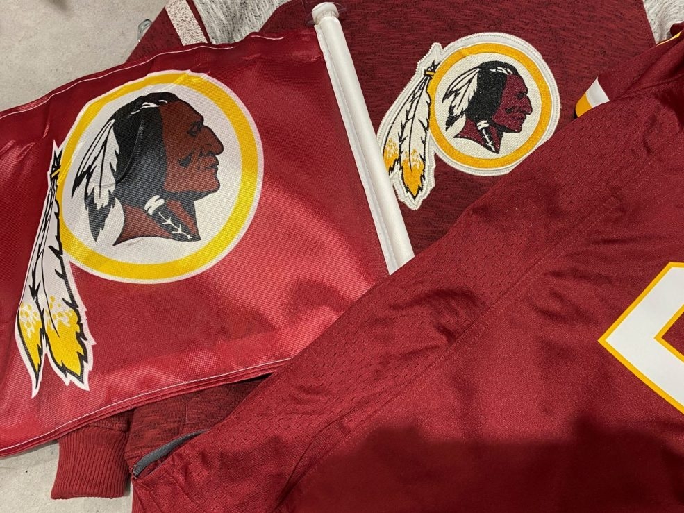 Redskins reviewing team name, change reportedly forthcoming