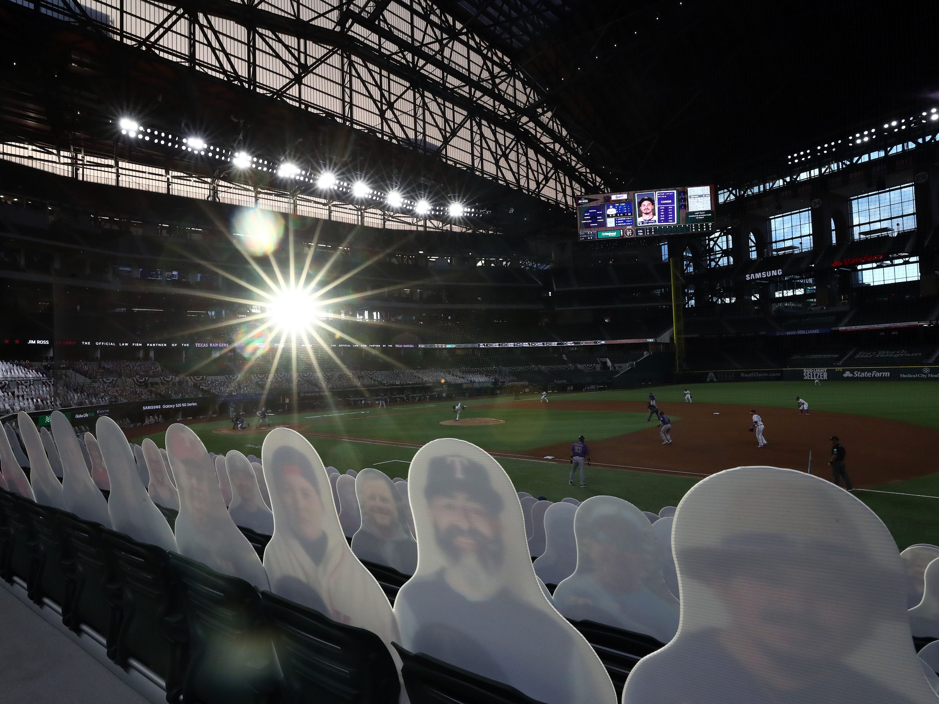 Local and National Writers share their thoughts on Globe Life Field after  year one - Dallas Sports Fanatic