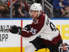 Forward Andre Burakovsky re-signed with the Avalanche on Saturday, Oct. 10, 2020.