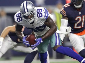 Dez Bryant of the Dallas Cowboys runs for a touchdown against the Chicago Bears at AT&T Stadium on September 25, 2016 in Arlington, Texas.