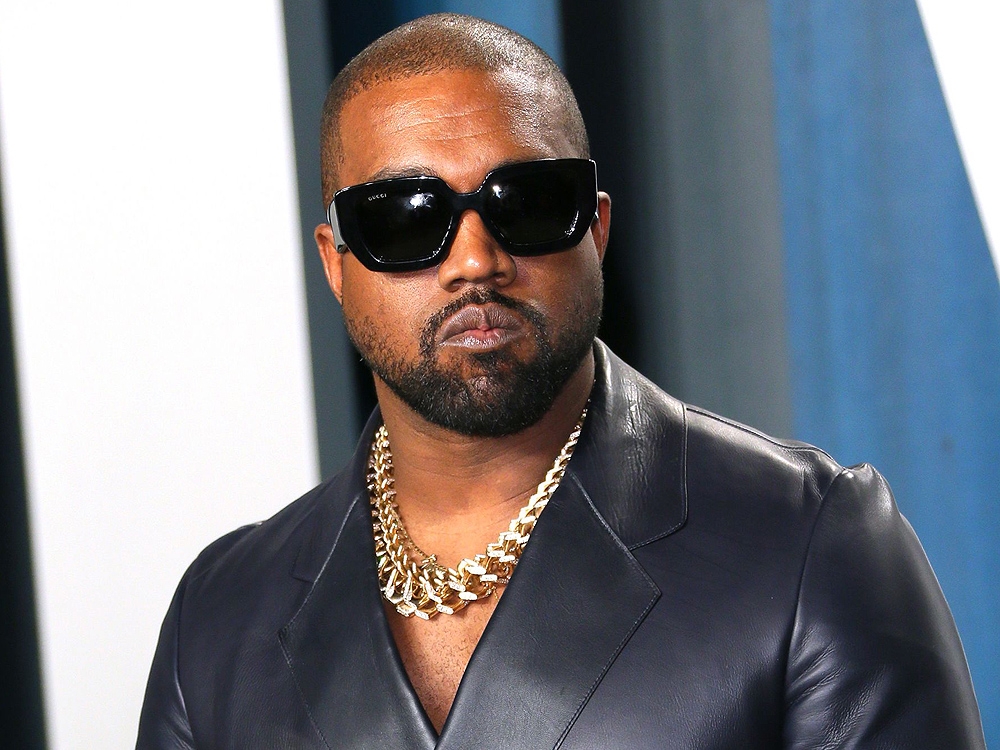 Kanye West thanks 'God, fans and all my Christians' for Billboard Music ...