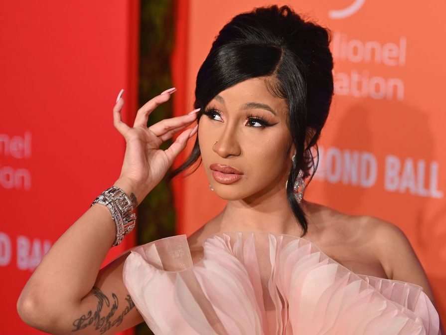 Cardi B was in bed with Offset when topless picture was taken