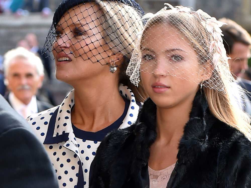 Kate Moss Daughter Makes Runway Debut Canoecom 9511