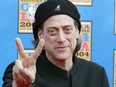 Actor and comedian Richard Lewis attends the 2004 NBA All-Star Game held on Feb. 15, 2004 at the Staples Center, in Los Angeles, Calif.