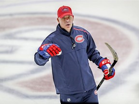 MONTREAL, QUE.: SEPTEMBER 14, 2018 -- New Montreal Canadiens assistant coach Dominique Ducharme speaks to players during training camp practice at the Bell Sports Complex in Brossard on Friday September 14, 2018. (John Mahoney} / MONTREAL GAZETTE) ORG XMIT: 61367 - 9188