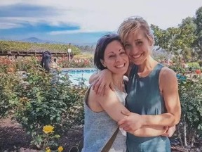 CULT CUTIES. Sex cult insiders Lauren Salzman and Allison Mack had a slew of threesomes with Svengali Keith Raniere.