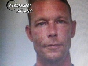 Ein 2018 aufgenommenes und am 5. Juni 2020 von italienischen Carabinieri veröffentlichtes Handout-Bild zeigt Christian B. bei seiner Verhaftung wegen Drogenhandels in Italien.