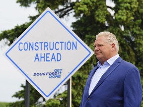Der konservative Führer Doug Ford macht am Montag, den 30. Mai 2022, einen Wahlkampfstopp in Ottawa.