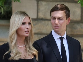 Ivanka Trump und ihr Ehemann Jared Kushner kommen zur Beerdigung von Ivana Trump in der St. Vincent Ferrer Church in New York City am 20. Juli 2022.