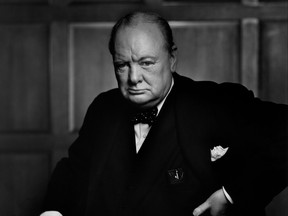 Das Porträt von Winston Churchill von Yousuf Karsh ist in diesem Aktenfoto abgebildet.