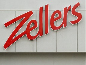 Das Logo eines Zellers-Geschäfts ist auf diesem Aktenfoto in Edmonton abgebildet.