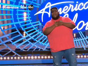 A screengrab of Willie Spence performing on American Idol on ABC.