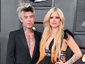 Mod Sun and Avril Lavigne at the Grammy Awards in April 2022.
