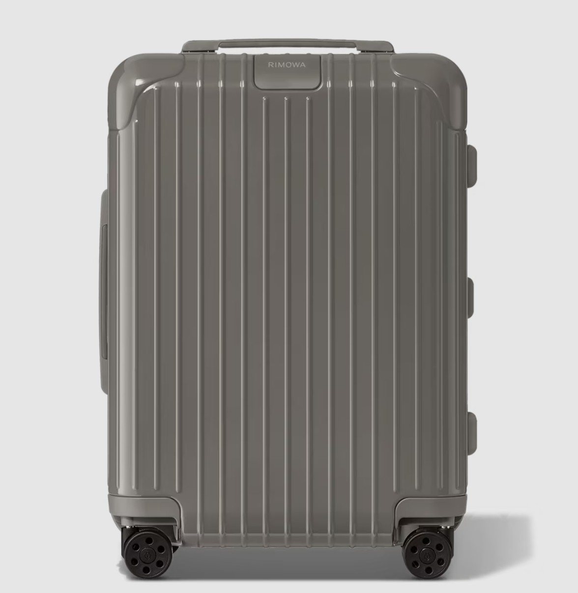  Essential Cabin Carry-On.