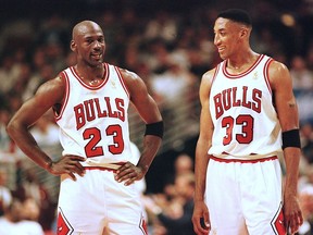 Michael Jordan (left) and Scottie Pippen of the Chicago Bulls.