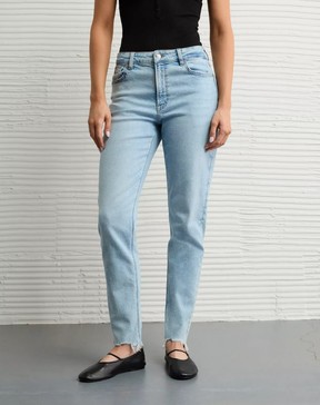AE Stretch Mom Jean