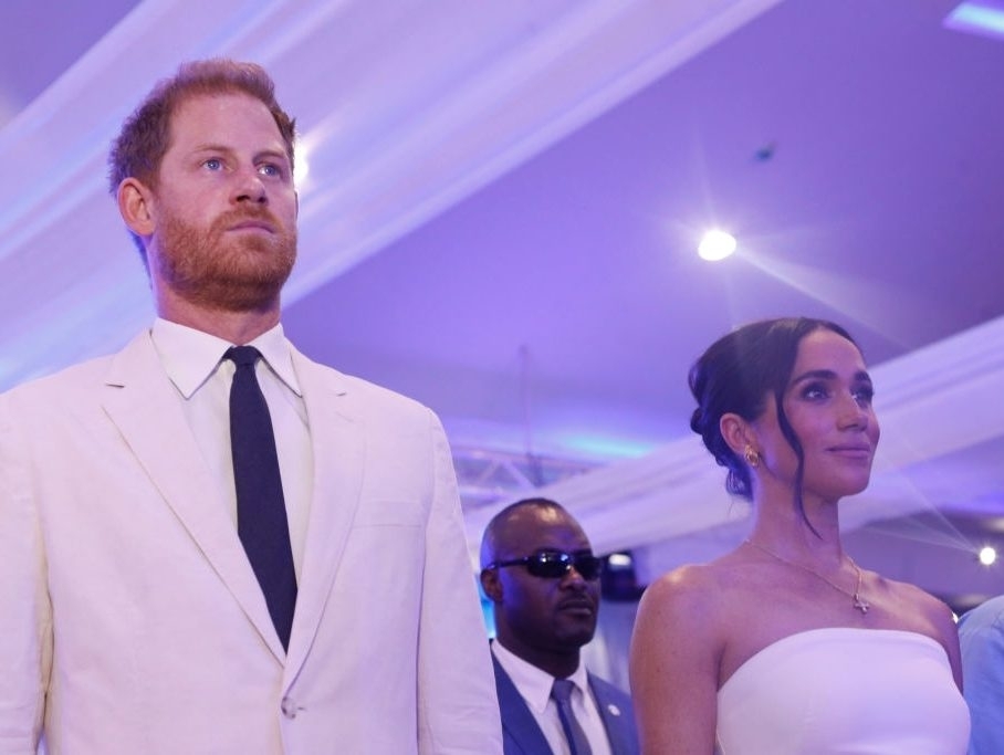 Prince Harry increasingly isolated from friends, who find Meghan 'difficult:' Report
