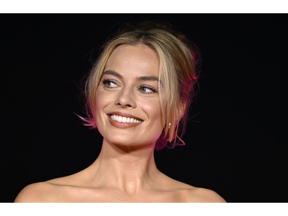 Margot Robbie baffled over 'Babylon' bomb: 'How is that possible?'