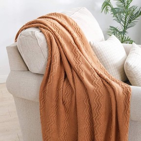 Bourina Throw