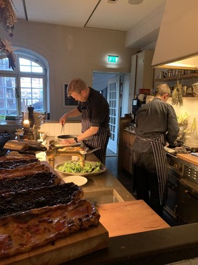 Ett Hem chefs prepare the evening menu.