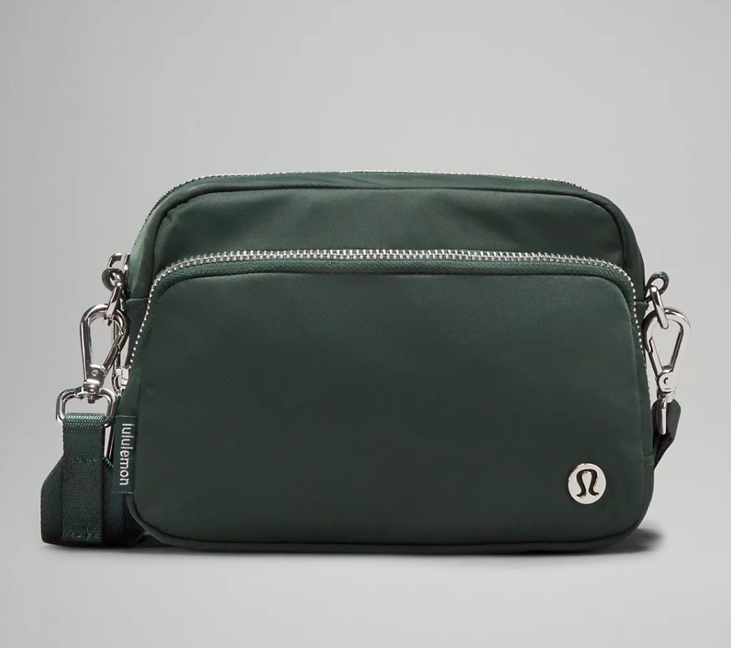 【新品未使用】EVERYDAY EVERYWHERE SHOULDER BAG LU9C80S-067337-1-convert-