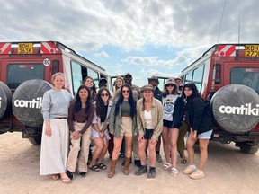 A lovely group of Contiki-goers.