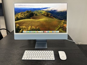 iMac M3 in blue.