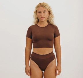 The Best Non-Polyester and Toxin-Free Fabric Brands