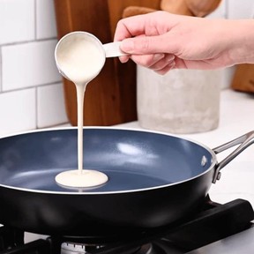 The Everything Pan in Peppercorn.