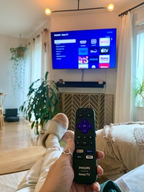 The thoughtful Netflix, Apple+, Disney+ and Roku Channel short cuts are used often in my household.