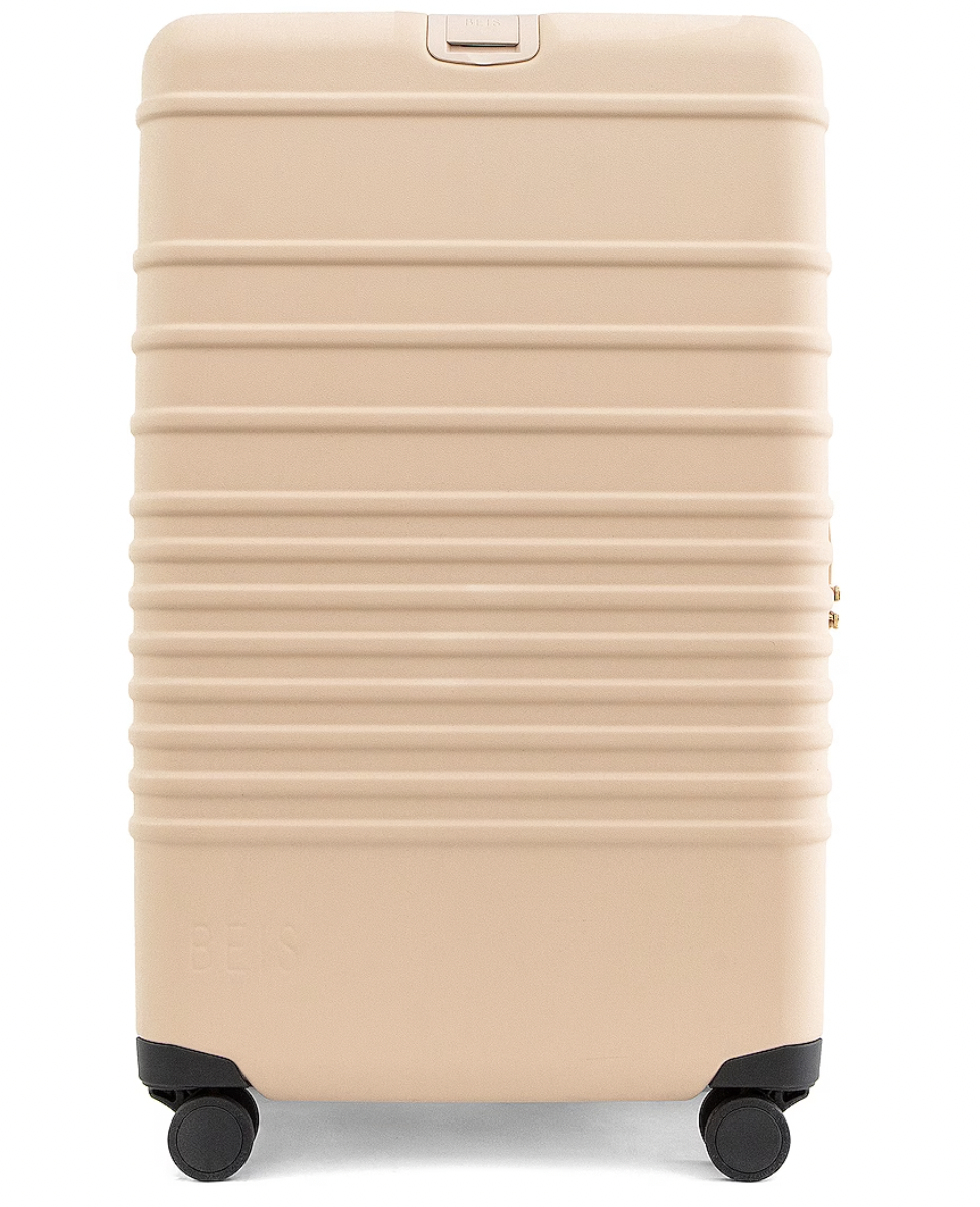  Béis The Carry-On Roller.