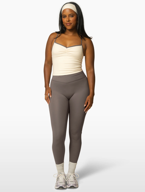The V Legging