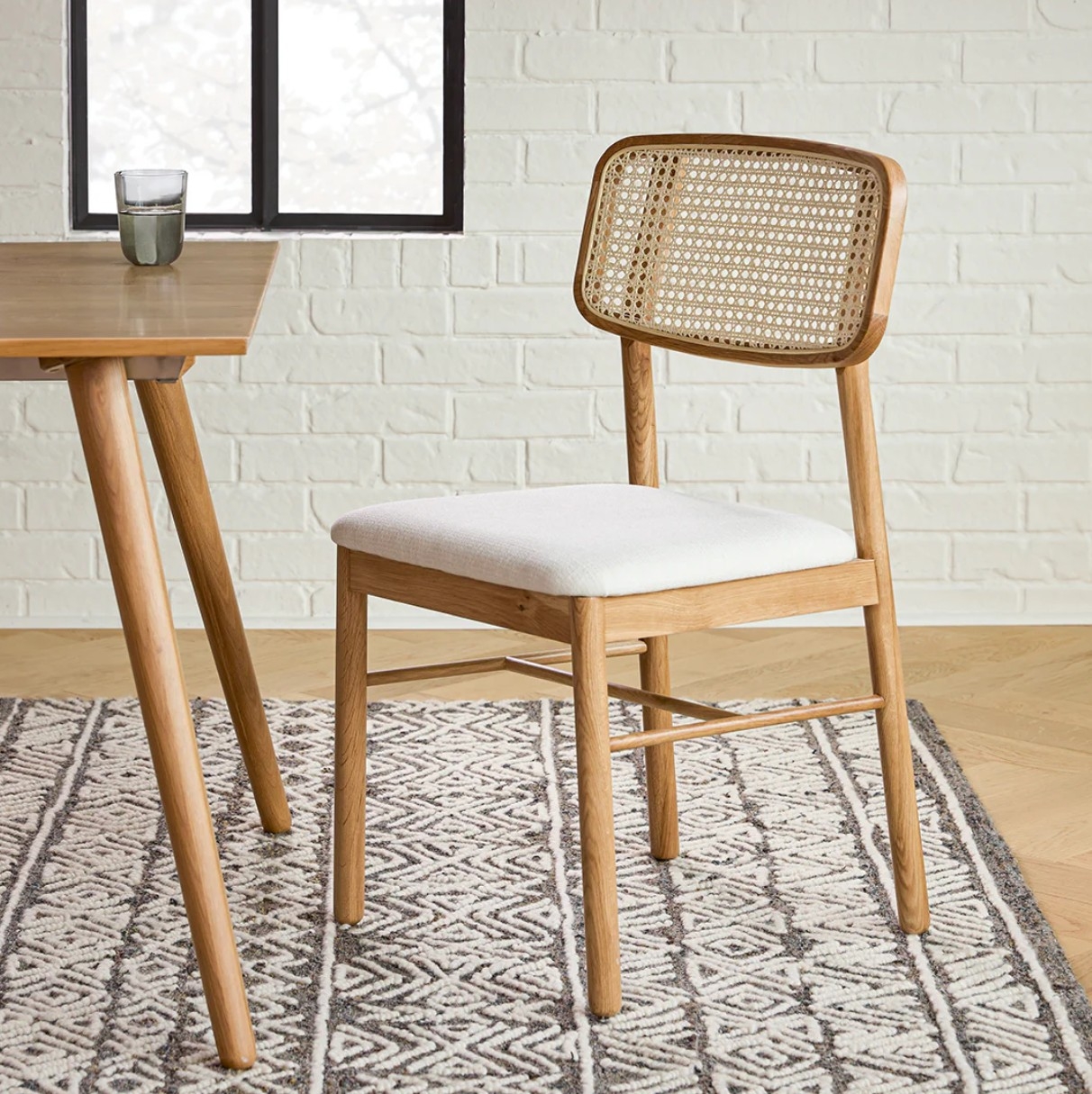  Netro Dining Chair – Oak.