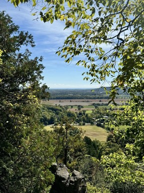 Nassagaweya Canyon Lookout