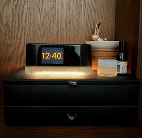 loftie clock review light mode
