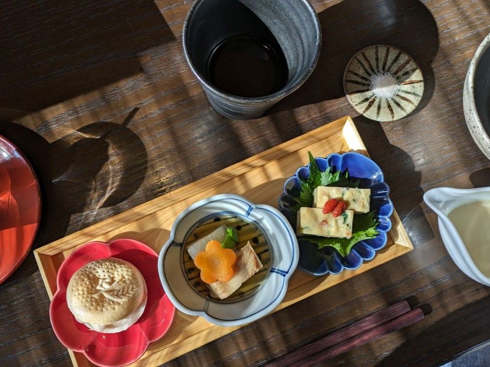 What are the hidden lessons of Japan's food culture?