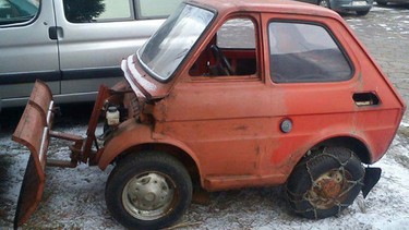 Fiat 126 snowplow (Source: Jalopnik)