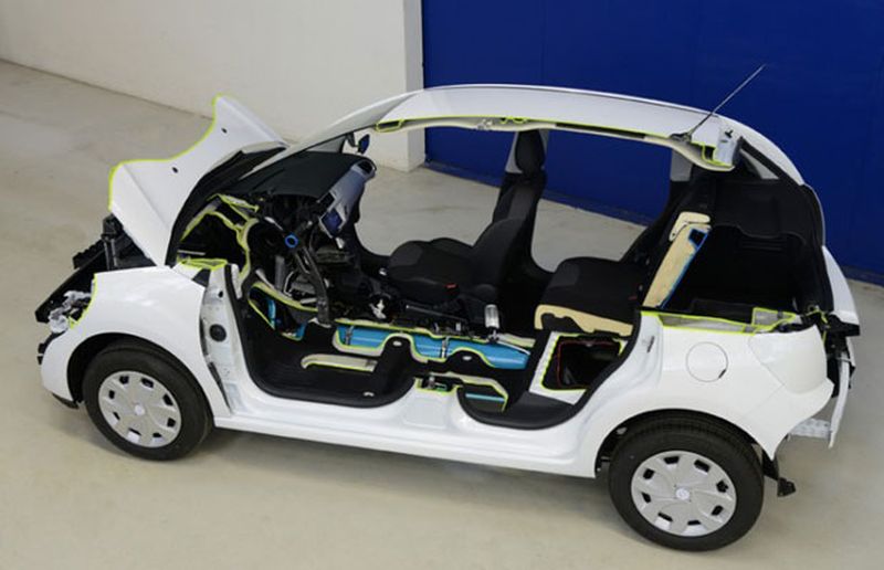 Peugeot’s compressed air hybrid concept. (source: gizmag.com)