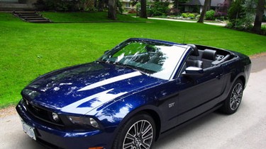 2010 Ford Mustang Convertible.