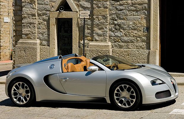 Gallery: 2010 Bugatti Veyron | Driving