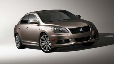 2010 Suzuki Kizashi.