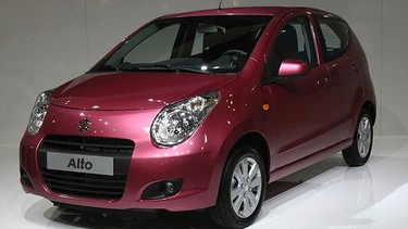 The Suzuki Alto is presented on October 3, 2008 at the 2008 Motor show.