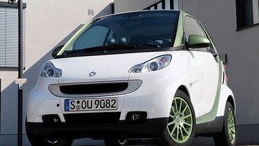 2010 Smart fortwo EV.