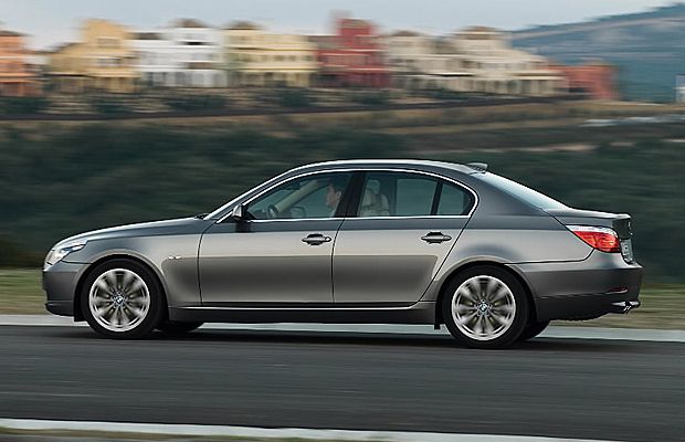 BMW 5-series - Видео авто: тест-драйвы, обзоры, аварии, крештесты